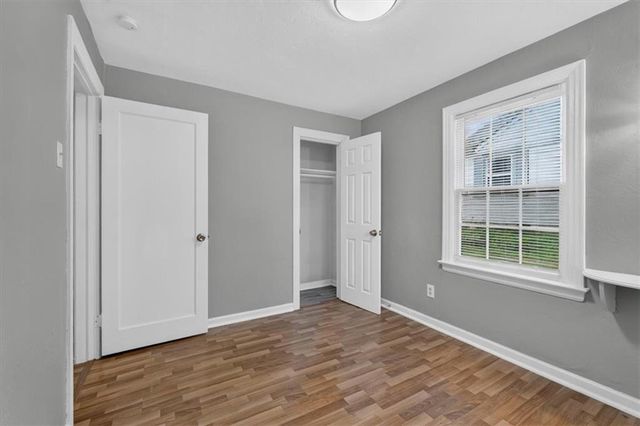 207 W North Avenue, Belton, MO 64012