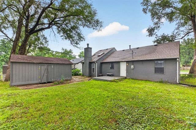 207 W North Avenue, Belton, MO 64012