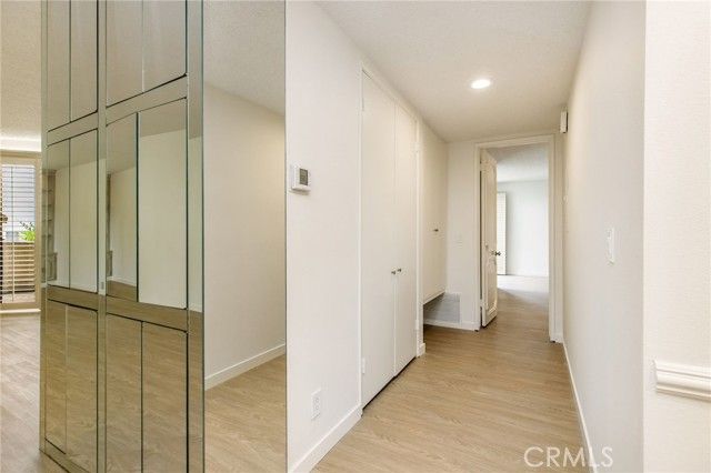 5216 Yarmouth 105, Encino (los Angeles), CA 91316