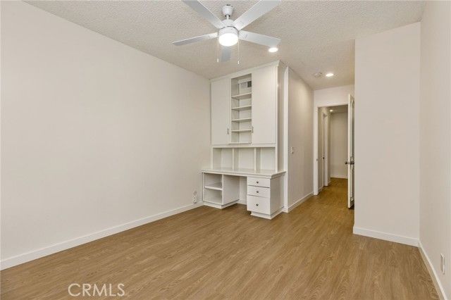 5216 Yarmouth 105, Encino (los Angeles), CA 91316