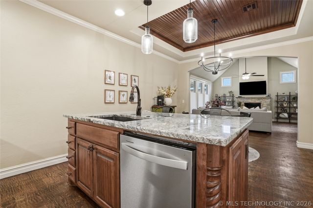 7917 N 146th East Avenue, Owasso, OK 74055