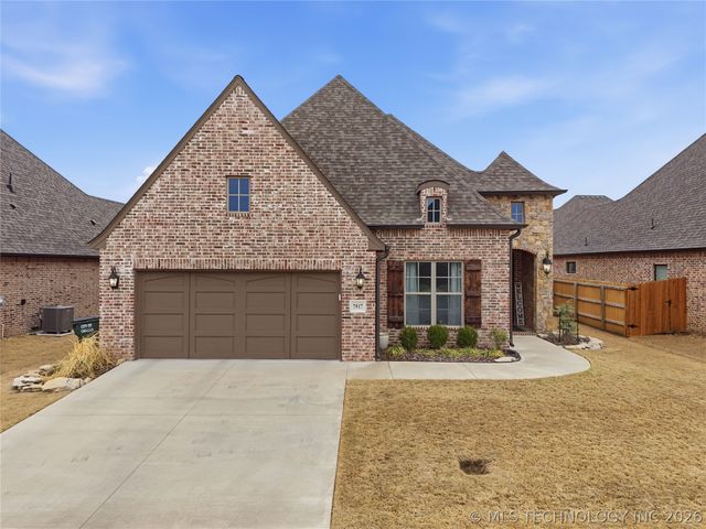 7917 N 146th East Avenue, Owasso, OK 74055