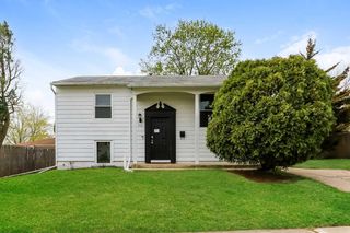 311 Healy Avenue, Romeoville, IL 60446