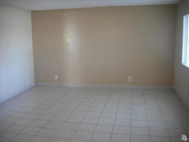 650 W Hemlock Street, Port Hueneme, CA 93041