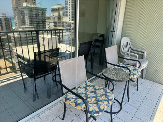2440 Kuhio Avenue 1608, Honolulu, HI 96815