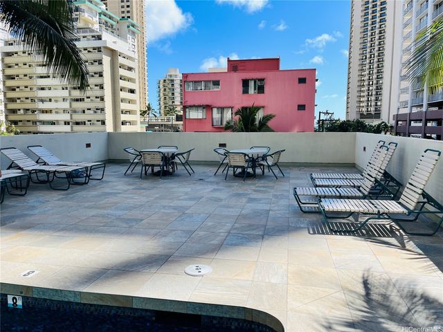 2440 Kuhio Avenue 1608, Honolulu, HI 96815