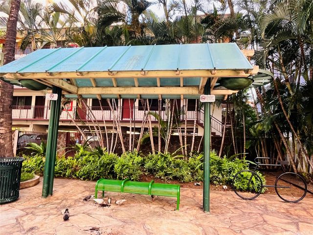 2440 Kuhio Avenue 1608, Honolulu, HI 96815
