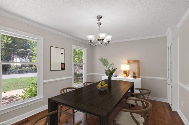 118 Sandpiper ST, Newport News, VA 23602