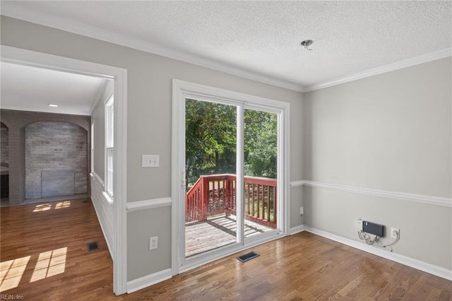 118 Sandpiper ST, Newport News, VA 23602