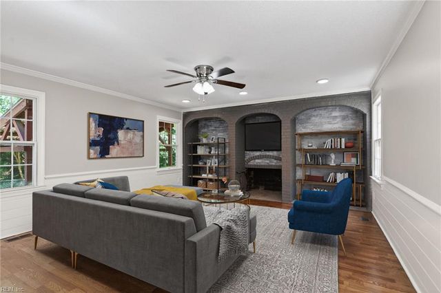 118 Sandpiper ST, Newport News, VA 23602