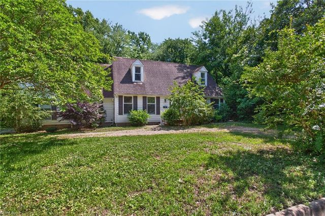 118 Sandpiper ST, Newport News, VA 23602