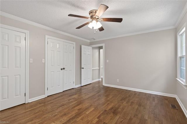 118 Sandpiper ST, Newport News, VA 23602