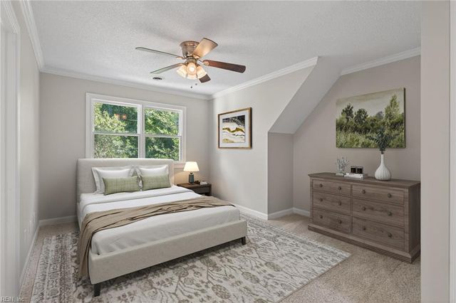 118 Sandpiper ST, Newport News, VA 23602