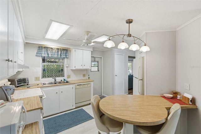 3073 LONGVIEW LANE, North Fort Myers, FL 33917