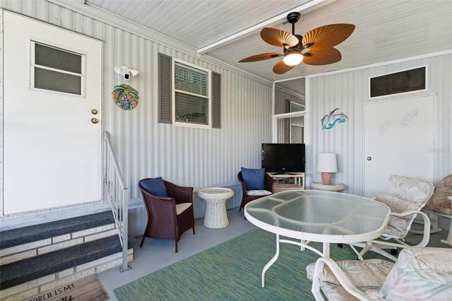 3073 LONGVIEW LANE, North Fort Myers, FL 33917