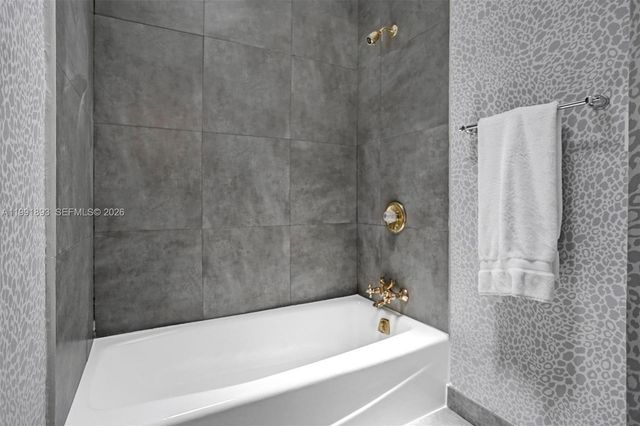 3920 Monserrate St, Coral Gables, FL 33134