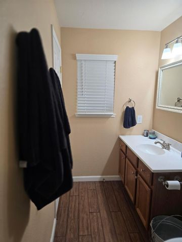 2730 Pepito Dr, La Grange, CA 95329