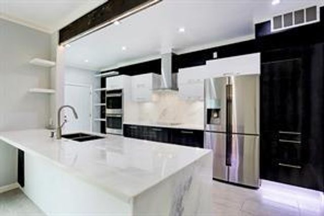 2323 Bering Drive 9, Houston, TX 77057