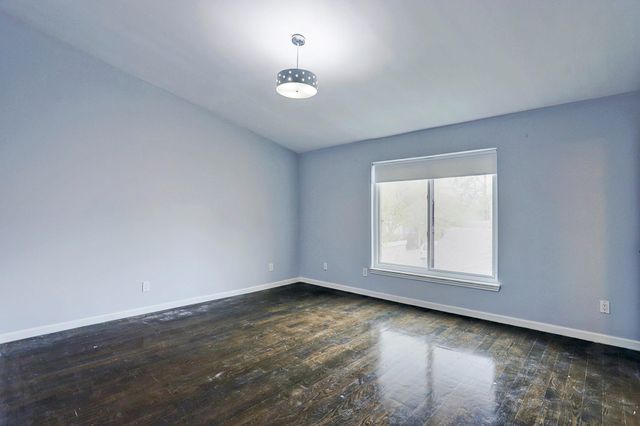2323 Bering Drive 9, Houston, TX 77057
