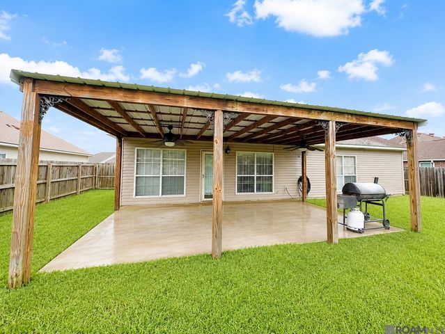 35950 Houmas House Ave, Denham Springs, LA 70706