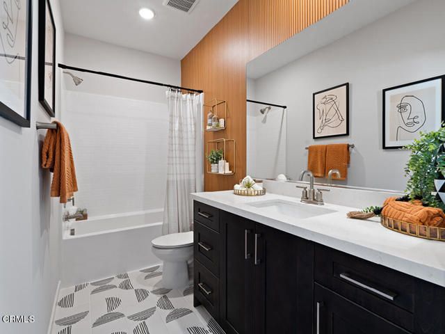 3822 Silvergrass Lane, Piru, CA 93040