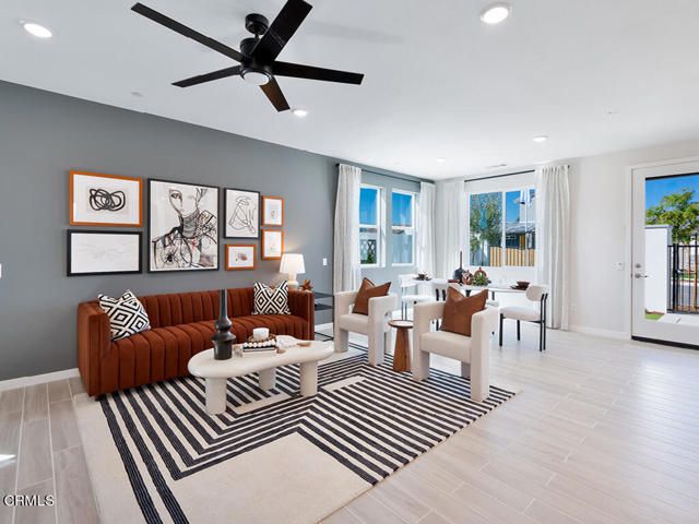 3822 Silvergrass Lane, Piru, CA 93040