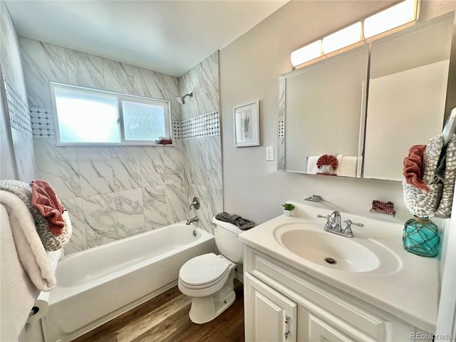 925 W 101st Avenue, Denver, CO 80260