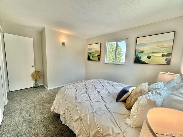 925 W 101st Avenue, Denver, CO 80260