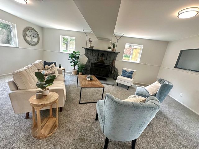 925 W 101st Avenue, Denver, CO 80260