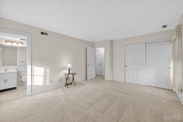 524 N Kirkwood Road 2A, Kirkwood, MO 63122