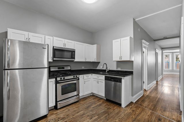 4319 W Jackson Boulevard 1, Chicago, IL 60624