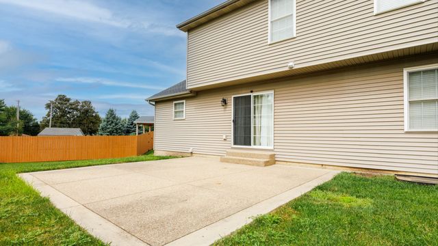 1704 Setter Street, Normal, IL 61761