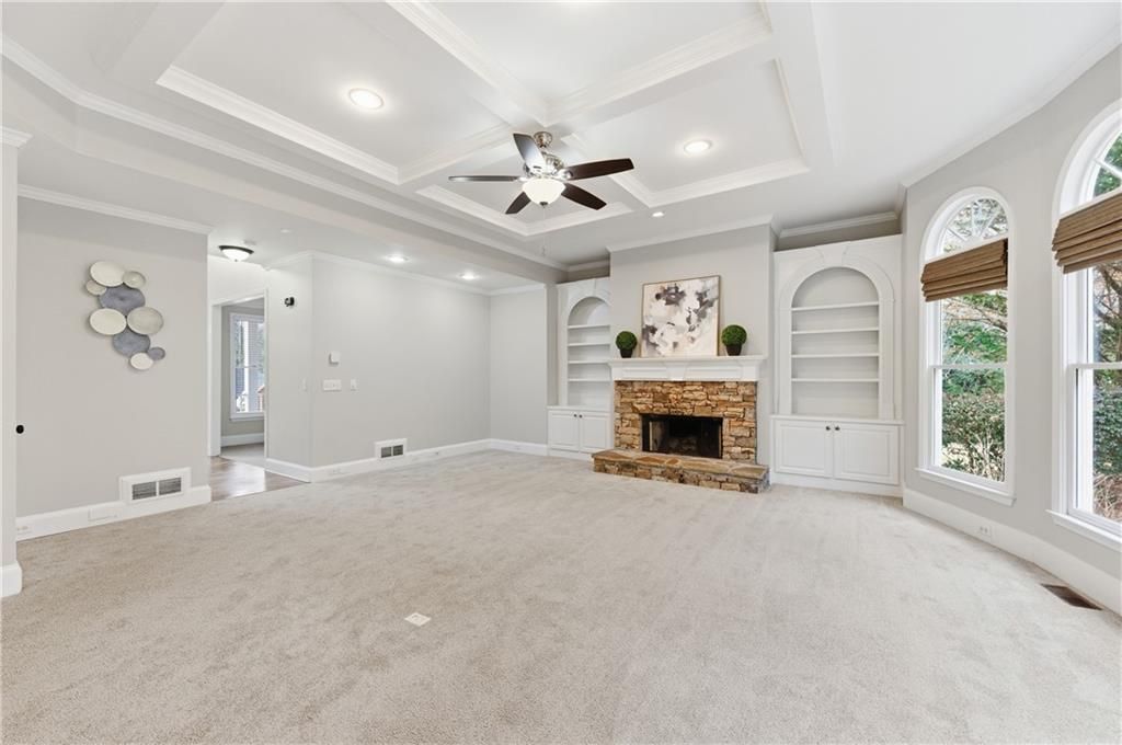 Image 14 of property listing at 2570 Wood Creek Court, Dacula, GA 30019