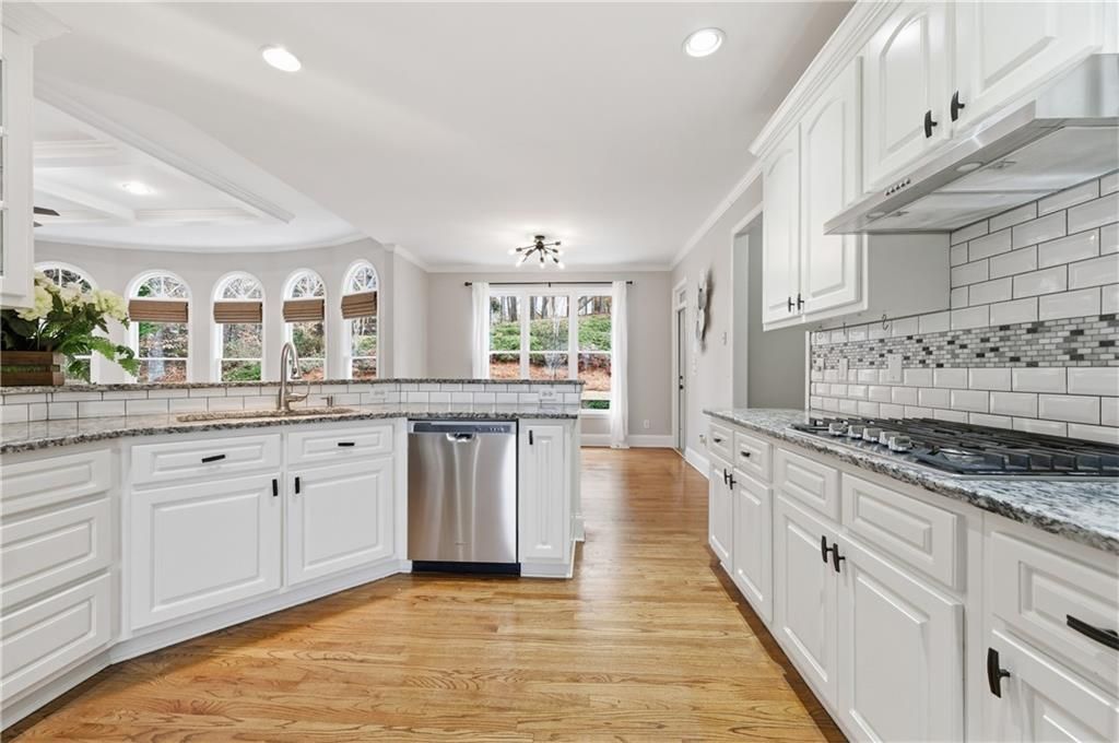 Image 20 of property listing at 2570 Wood Creek Court, Dacula, GA 30019