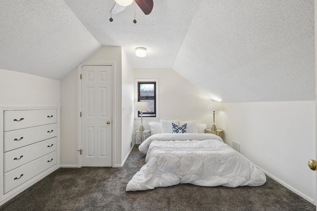 4344 Vincent Avenue N, Minneapolis, MN 55412