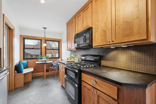 4344 Vincent Avenue N, Minneapolis, MN 55412