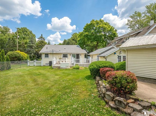 13857 Lake Drive, Monroe Twp, MI 48161