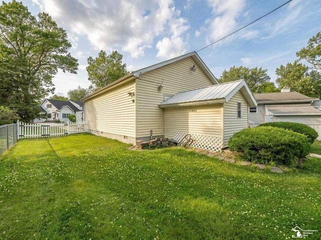 13857 Lake Drive, Monroe Twp, MI 48161