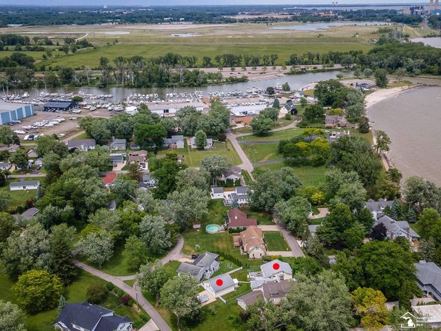 13857 Lake Drive, Monroe Twp, MI 48161