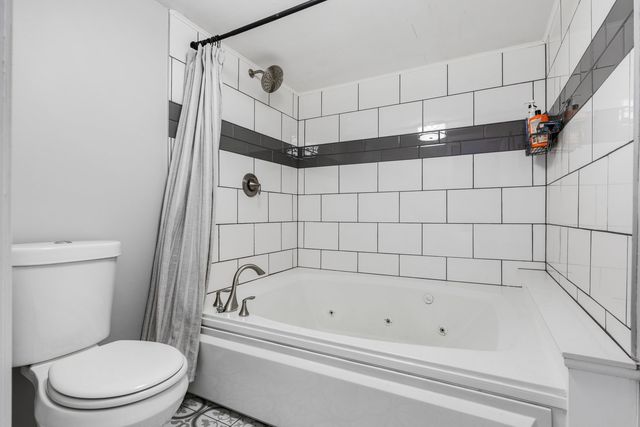 6020 Lake Bluff Drive 701, Tinley Park, IL 60477