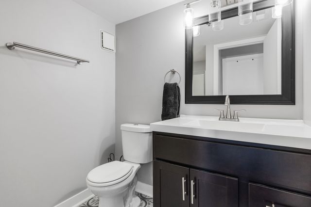 6020 Lake Bluff Drive 701, Tinley Park, IL 60477