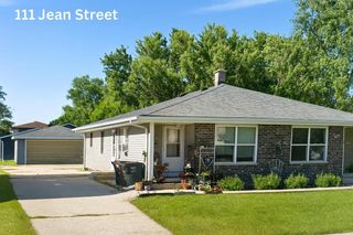 111 Jean STREET #113, Oconomowoc, WI 53066