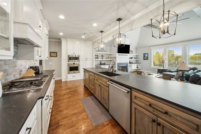 12914 S 28th Place, Bixby, OK 74008
