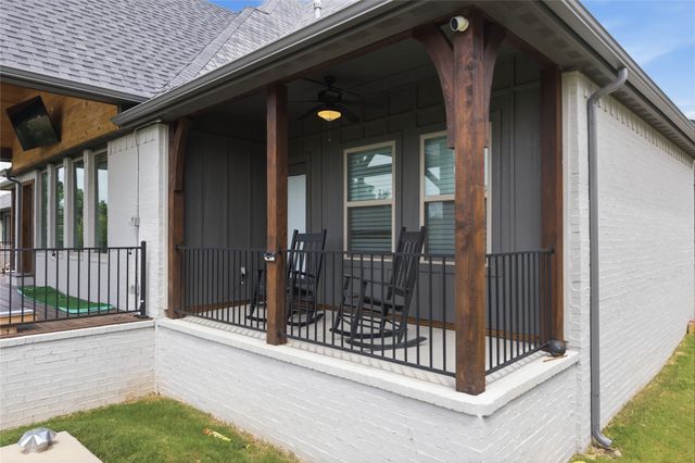 12914 S 28th Place, Bixby, OK 74008
