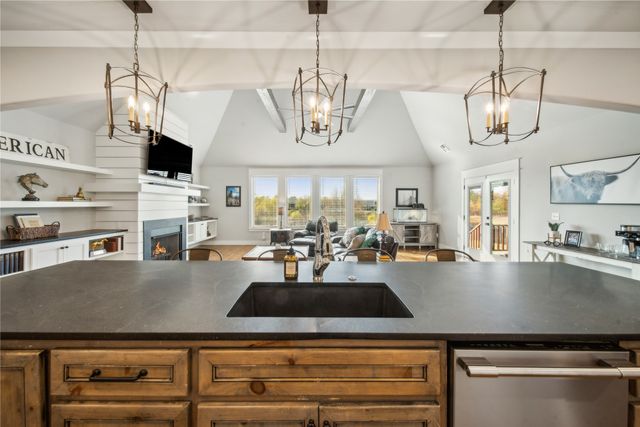 12914 S 28th Place, Bixby, OK 74008