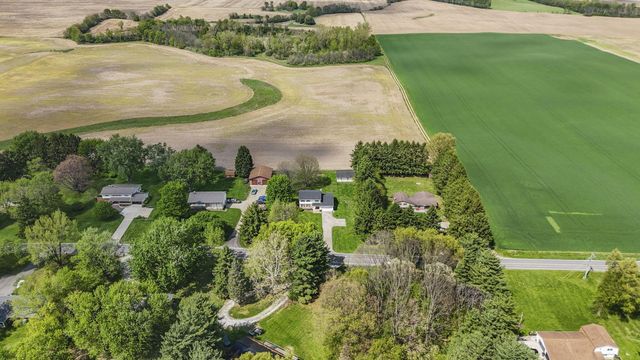 6790 Winchester Road NW, Carroll, OH 43112