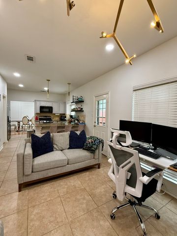 417 Moonlight Way, Irving, TX 75063