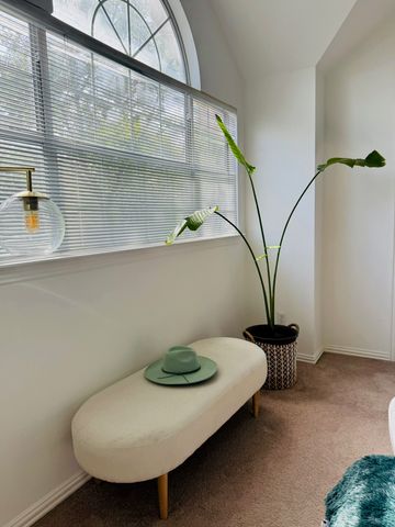 417 Moonlight Way, Irving, TX 75063