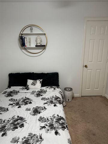 417 Moonlight Way, Irving, TX 75063