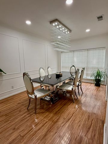 417 Moonlight Way, Irving, TX 75063